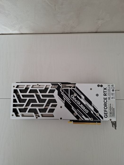 Продам Palit GeForce RTX 4070 Ti Super 16GB