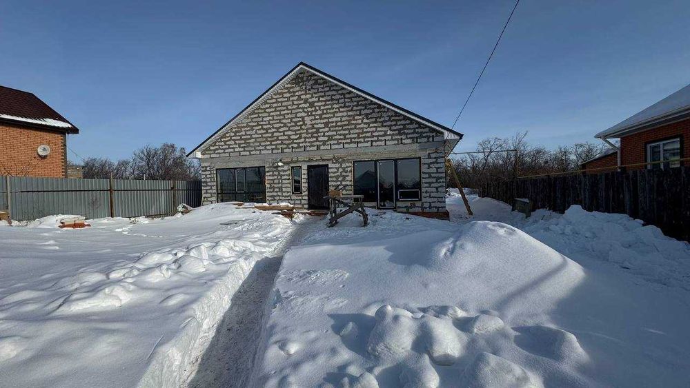 Дом . Костанай, жилой массив Дружба