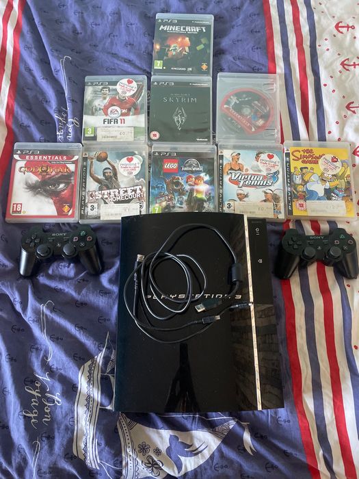 PlayStation 3 Много добро състояние и работи перфектно.