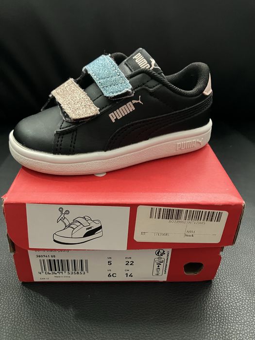 Adidași Puma mărimea 22