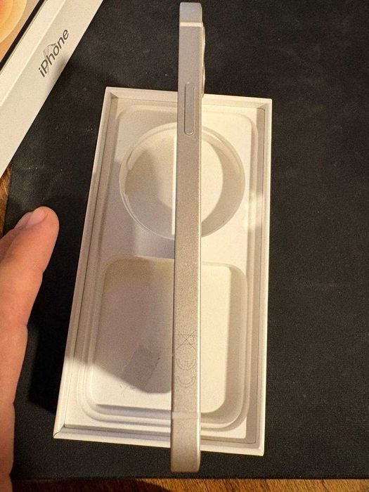 iPhone 12, 64GB Отлично Състояние
