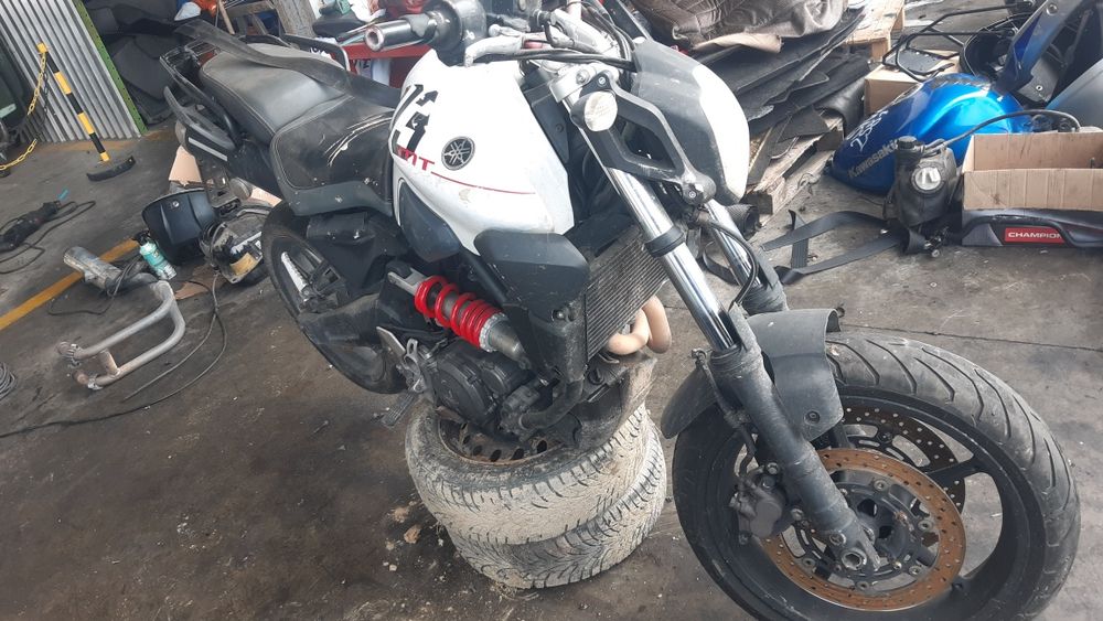 Мотоциклет Ямаха Мт-03(Yamaha  MT-03)-На части