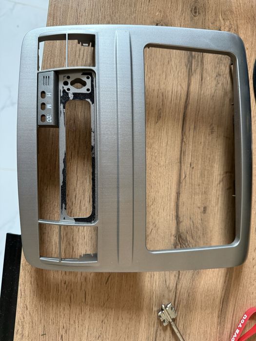 Рамка магнитолы альфард