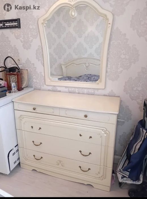 Продам Белорусский гарнитур