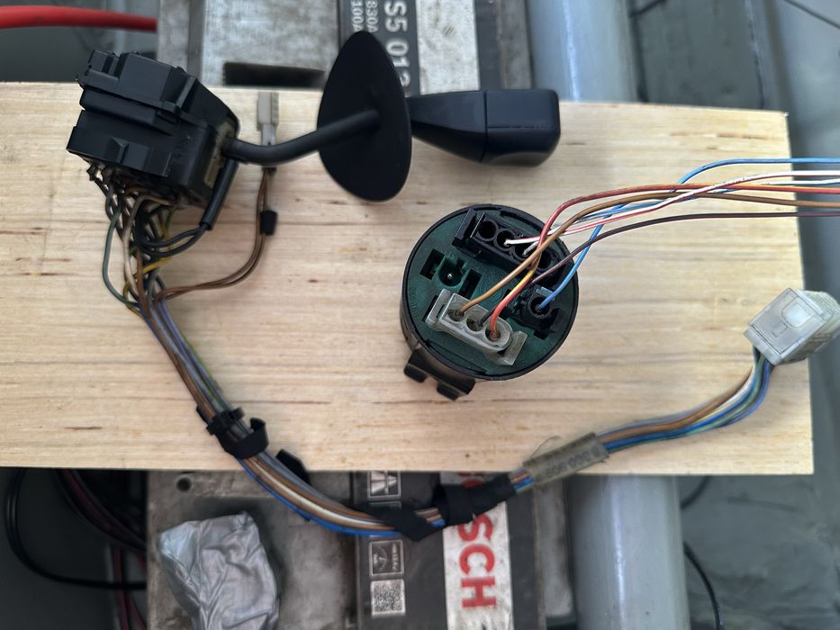 Продавам тунинг, малко редки и retrofit части bmw e36