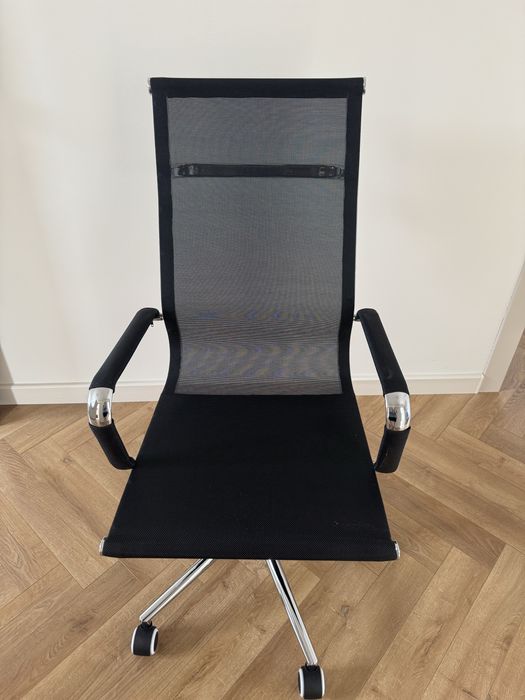 Продам Офисное кресло