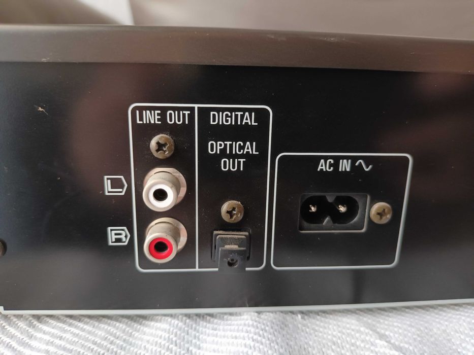 Technics CD Player плейър SL-PG390 с MASH конвертор