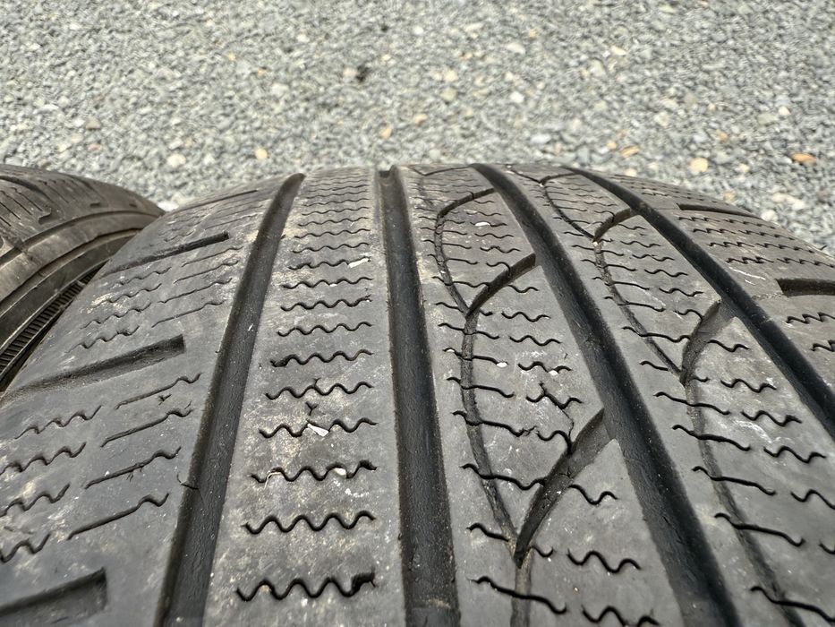 2бр. Зимни Гуми 215/60R/17 -ROTALLA- DOT:1918- 5.2мм.