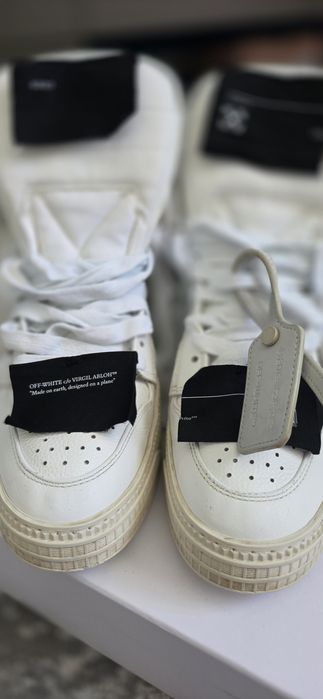 OFF WHITE-Court 3.0