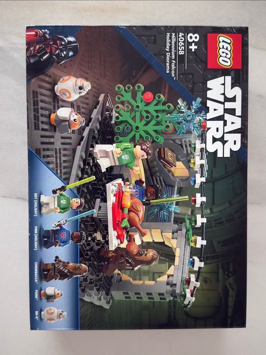 LEGO Star Wars Millenium Falcon Holiday Diorama 40658 Nou
