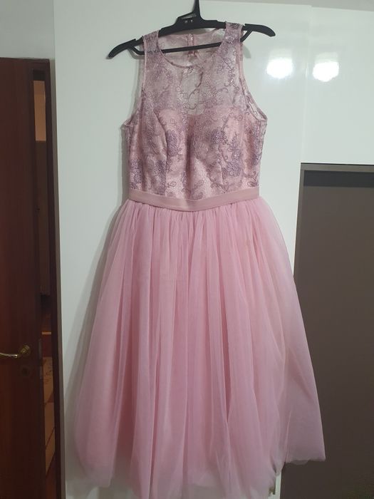 Vând rochie roz pudra pt banchet/ocazie/cocktail