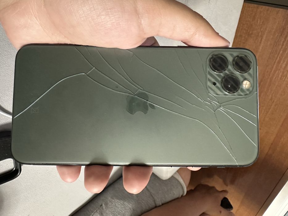 Iphone 11 Pro max green