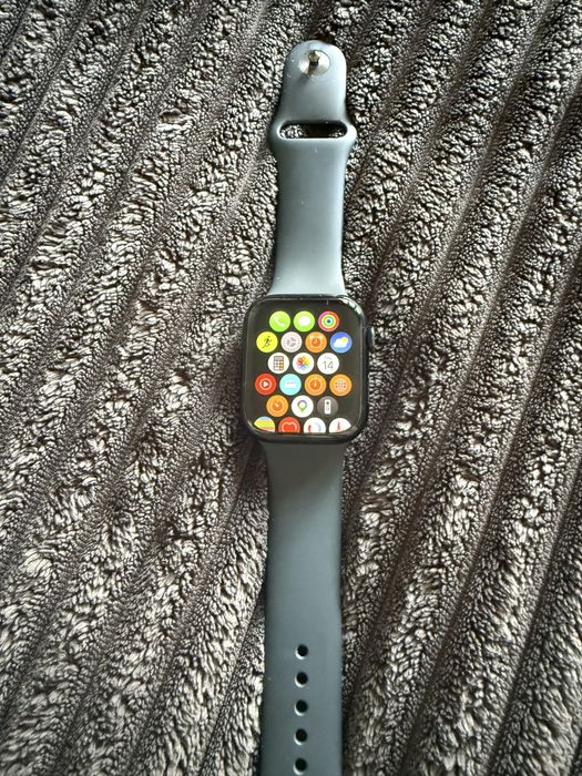 Apple Watch Series 8 45mm Negru