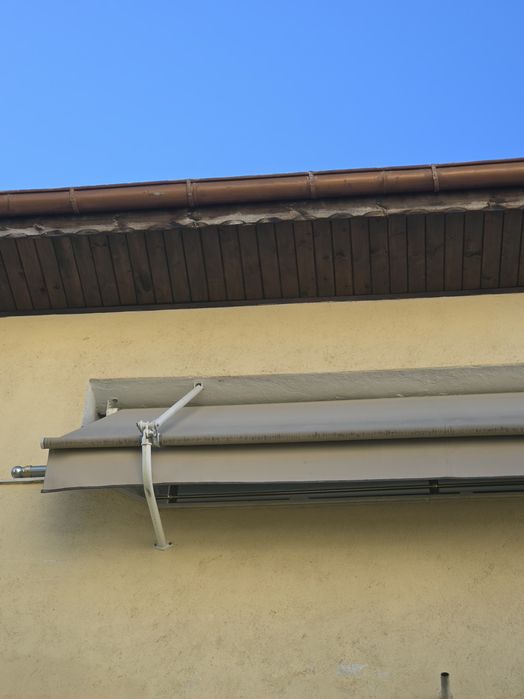 Продавам тента с дължина 3.20 см