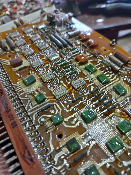 Покупаем радиодетали платы серебро