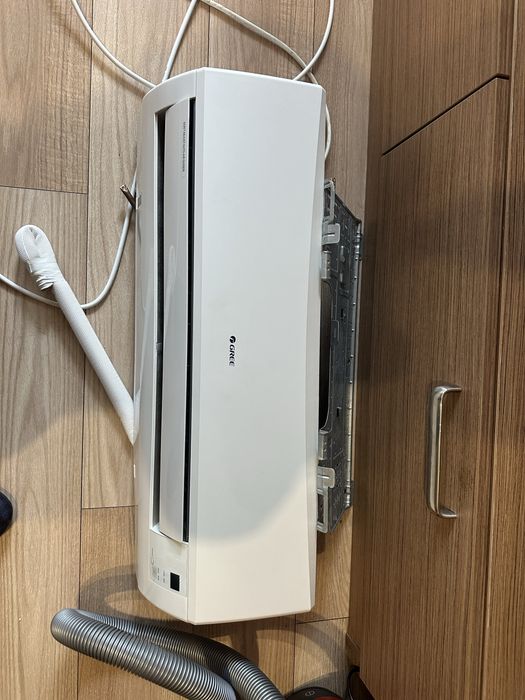 Климатик GREE работещ