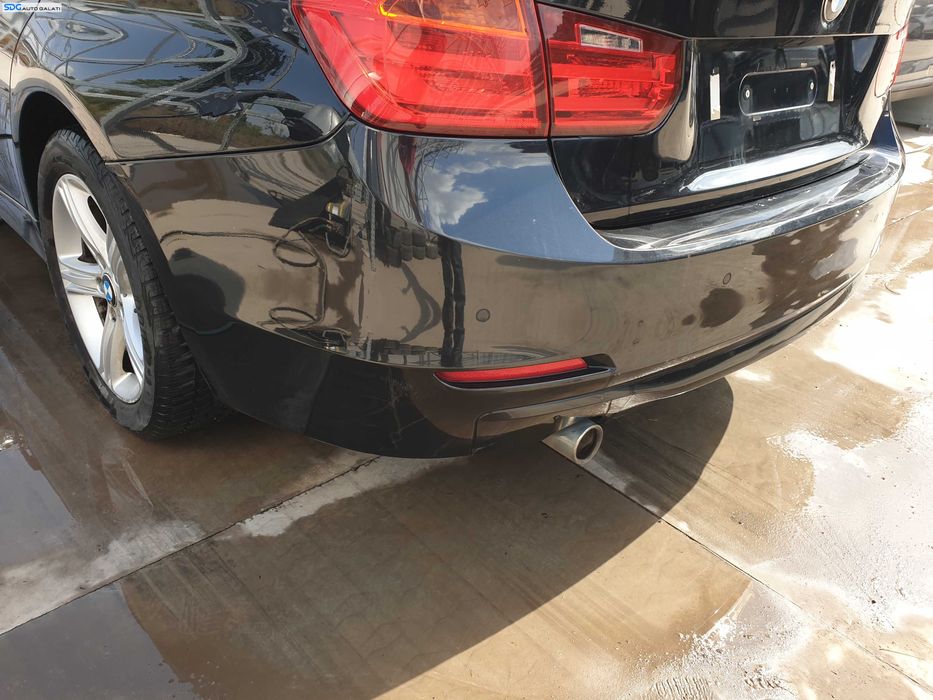 Bara Spoiler Spate cu Locas Senzori Parcare BMW Seria 3 F30 Sedan Berlina NFL Non Facelift 2011 - 2014 Culoare 475 Black Sapphire Metallic [K6662]