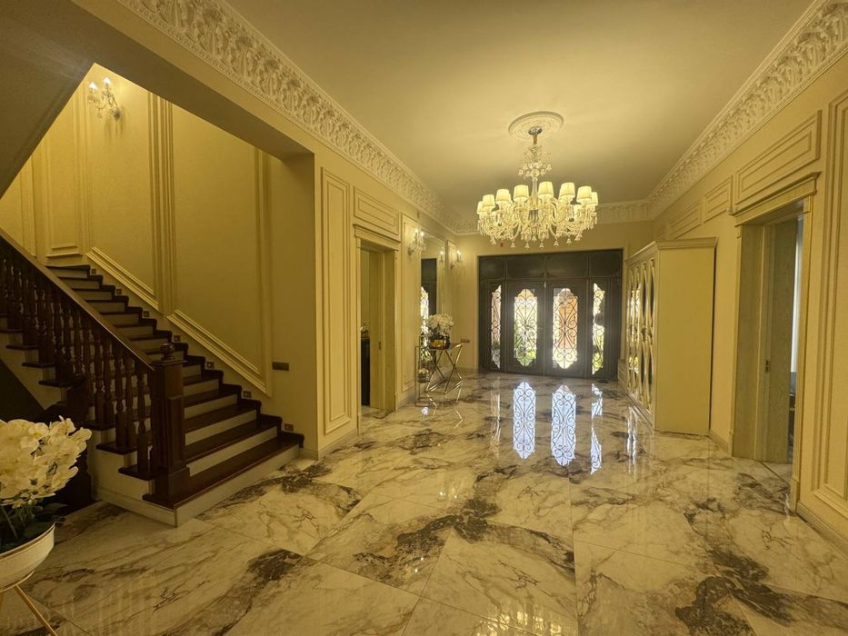 Продаётся Шикарный Евродом.