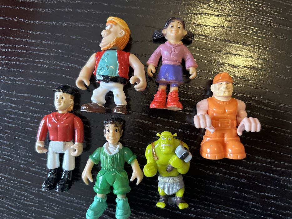 Figurine jucarie - papusi, printi, printese , vrajitoare