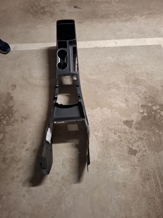 Аксесоари и волан за Хюндай и30