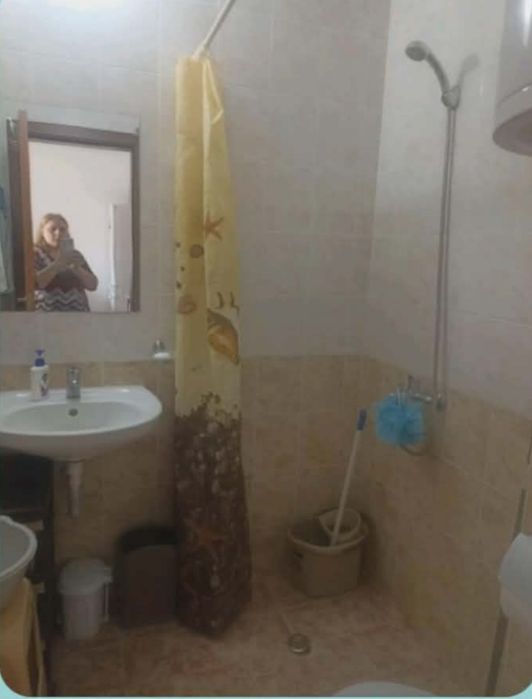 Продавам двустаен на морето