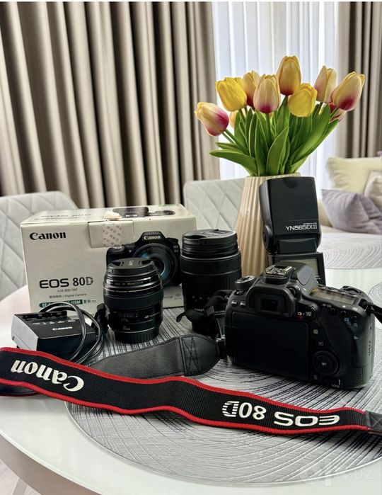 Продается свой фотоаппарат 80д и два к нему обьектива