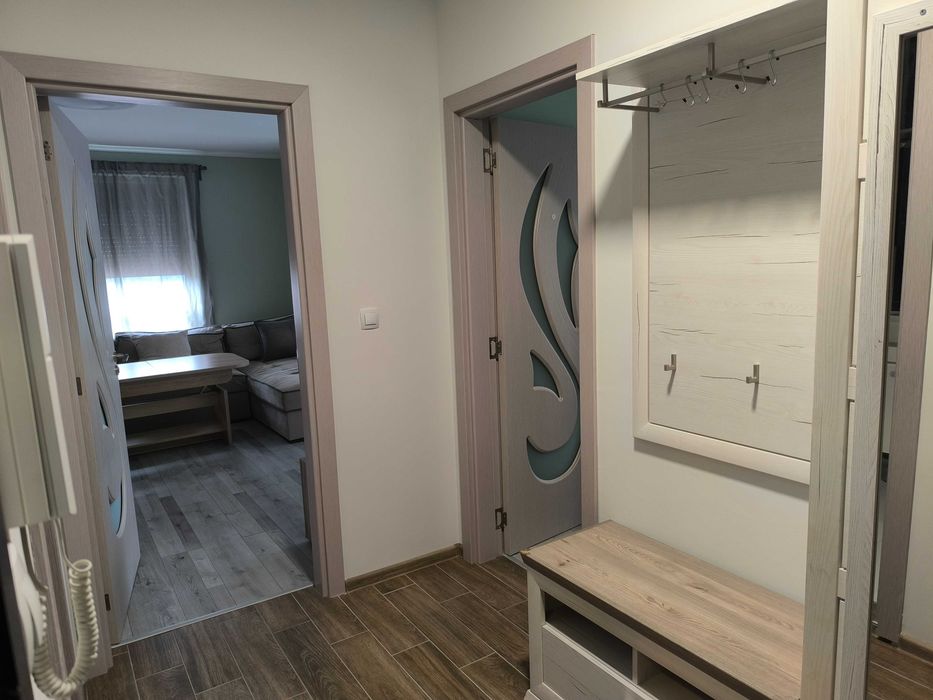 Продава се Двустаен апартамент в Варна, Погреби - 80 кв.м за 2375 €/кв.м - Снимка #13