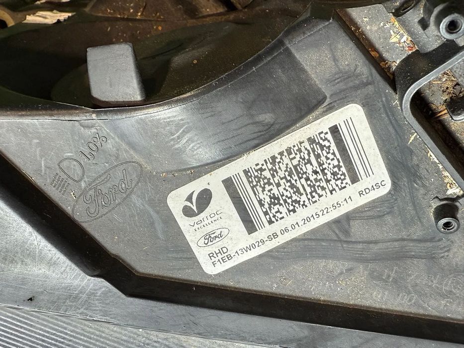 FAR DREAPTA UK FORD FOCUS MK3 2015 1.0 BENZINA COD OEM F1EB-13W029-SB / 2060610 / HATCHBACK 2014-2019