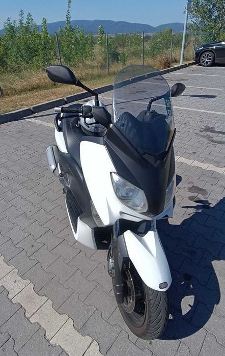 Yamaha X-max 250 R