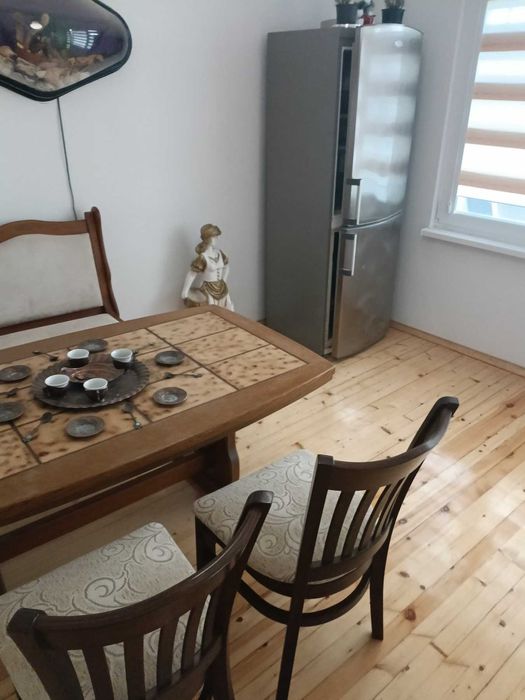 Дава се под наем Етаж от къща в Разград, Освобождение - 70 кв.м за 357 € - Снимка #3