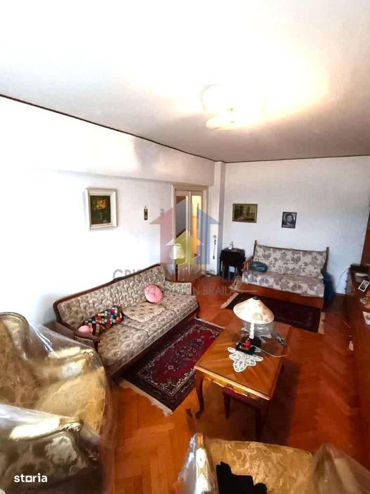 65 mp - 2 camere, Calarasi - Tineretului, decomandat, etaj intermediar