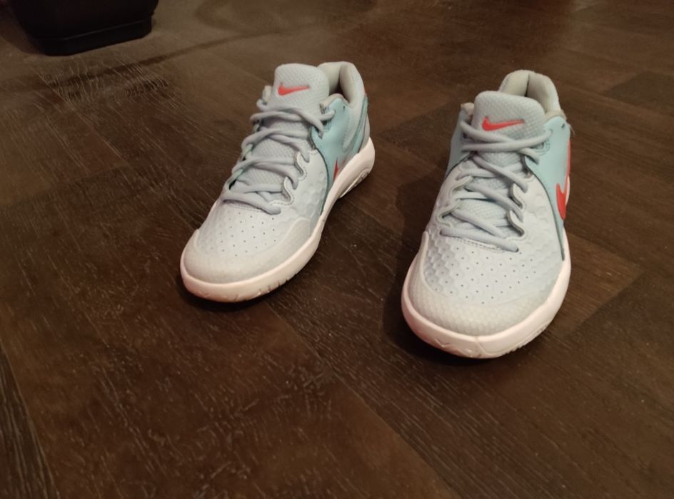 Оригинални маратонки Nike Air Zoom Resistance