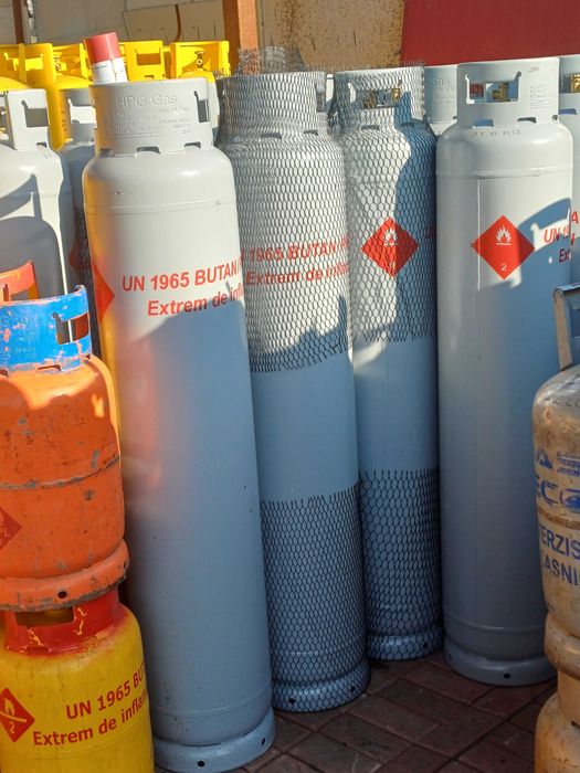 Butelii pentru aragaz și centrala termica