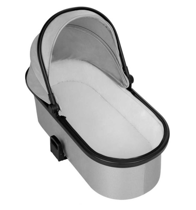 Чисто нова бебешка количка две в едно плюс пдарък