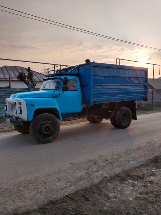 Газ 53                     .