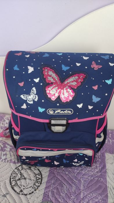 Раница Herlitz + подарък несесер Herlitz за момиче!