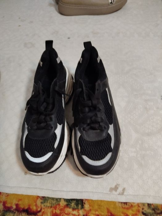 Кросовки туфли осенние