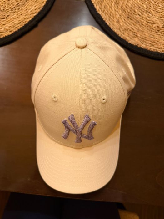 Шапка с козирка New Era