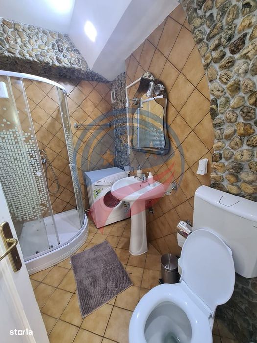 Apartament ultra central cu 2 camere decomandat complet utilat