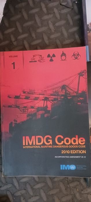 Корабна/морска литература