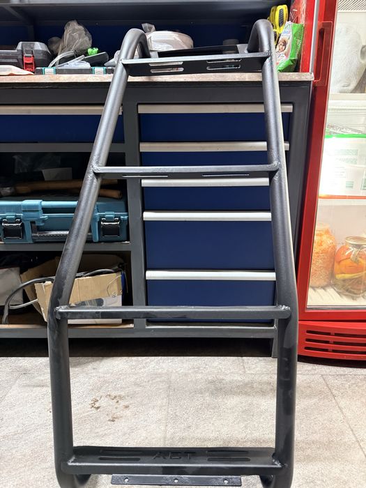 Лестница фирмы АСТ