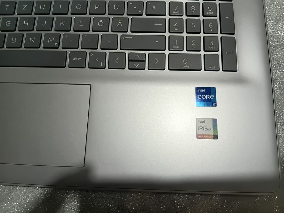 Лаптоп HP 17-cn Intel Notebook