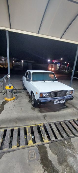 Vaz 07 v xoroshom sastayani