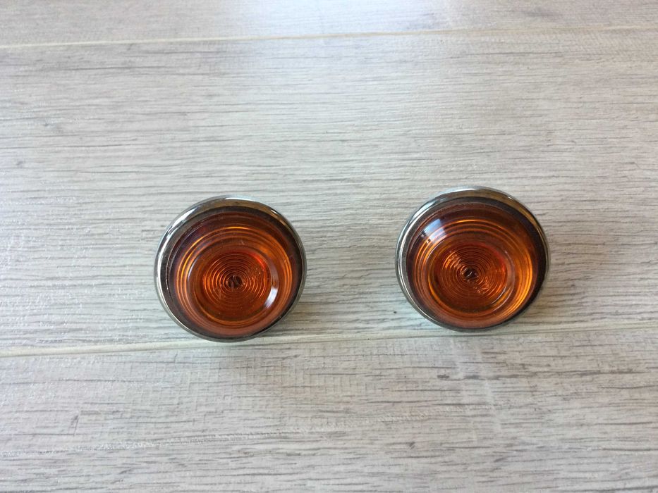 2 бр НОВИ оригинални странични мигачи за калник за Жигули / Лада / ВАЗ