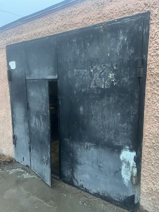 Ворота гаражные.