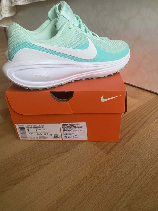 Маратонки/Обувки Nike