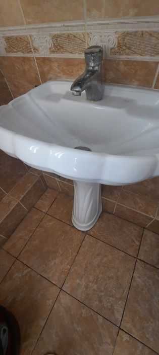 раковина ,стиральная машина