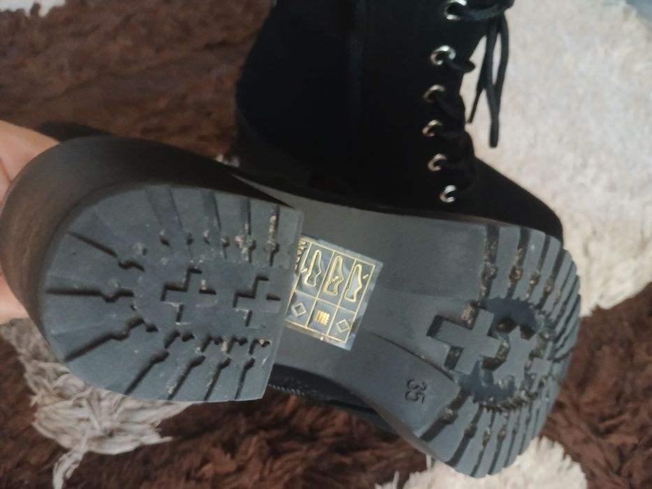 Botine dama cu toc