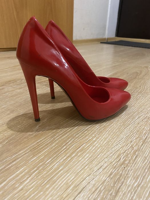 Продам туфли размер 36