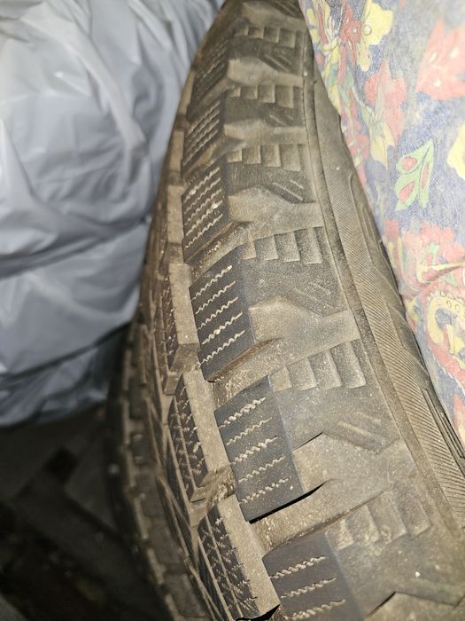 Шина 265/65/17 зимние